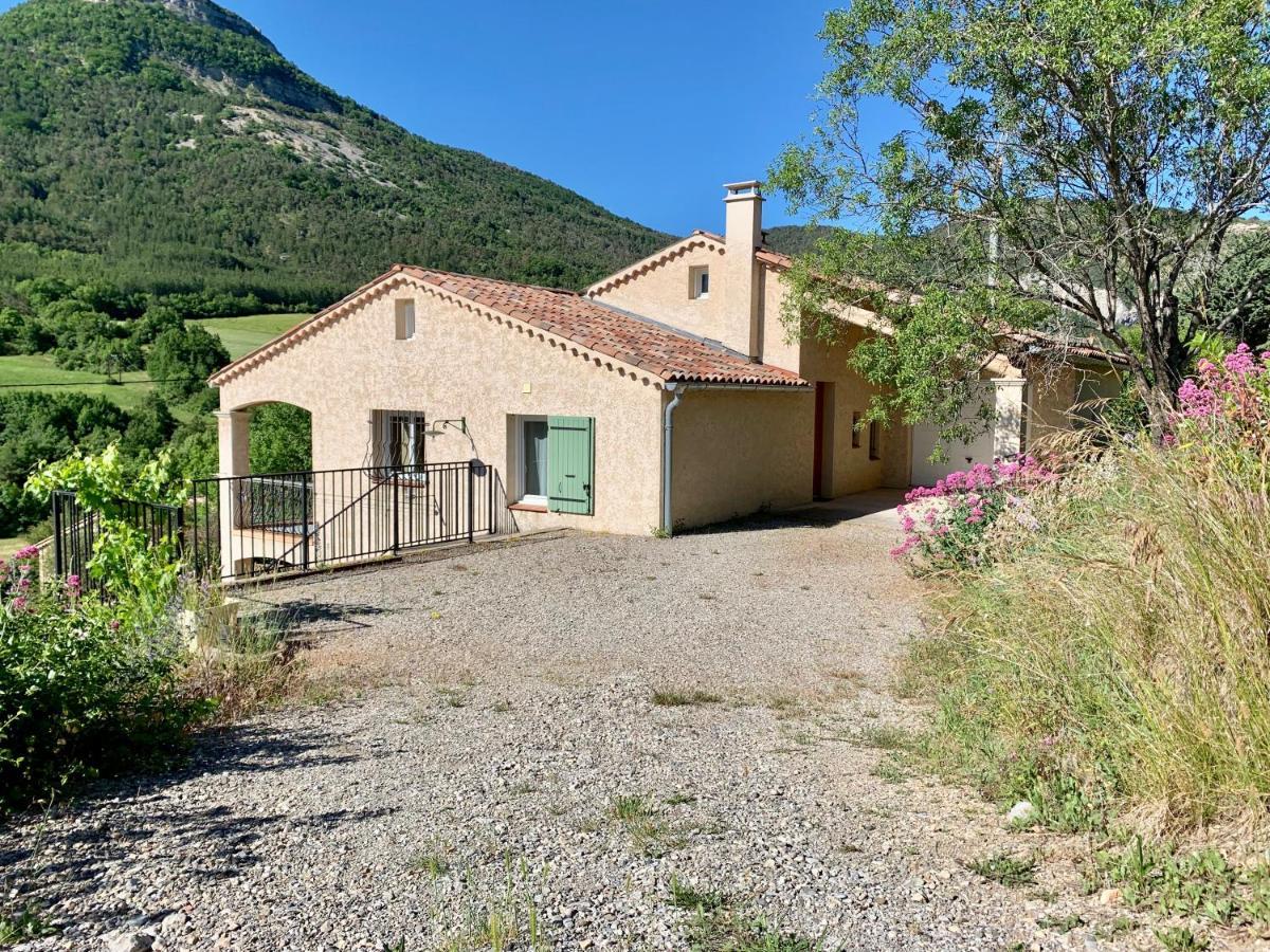 Villa De Vacances 6 Personnes Orpierre Exterior foto